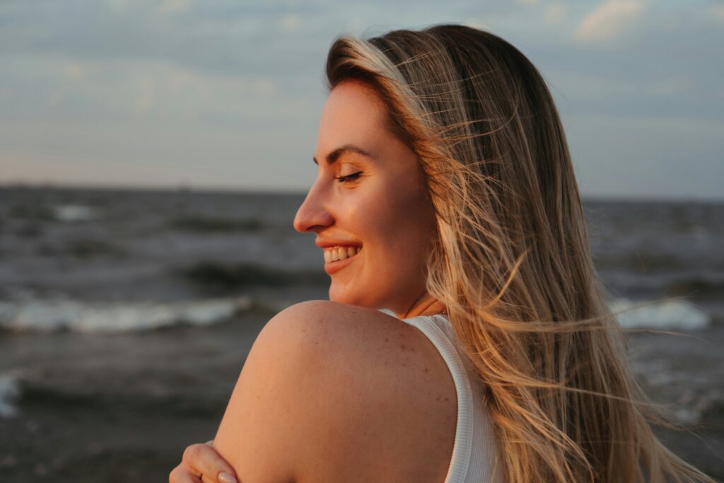 Wrinkles & Pimples? How Stress & Hormones Sabotage Your 30s Glow (and How to Fix It)